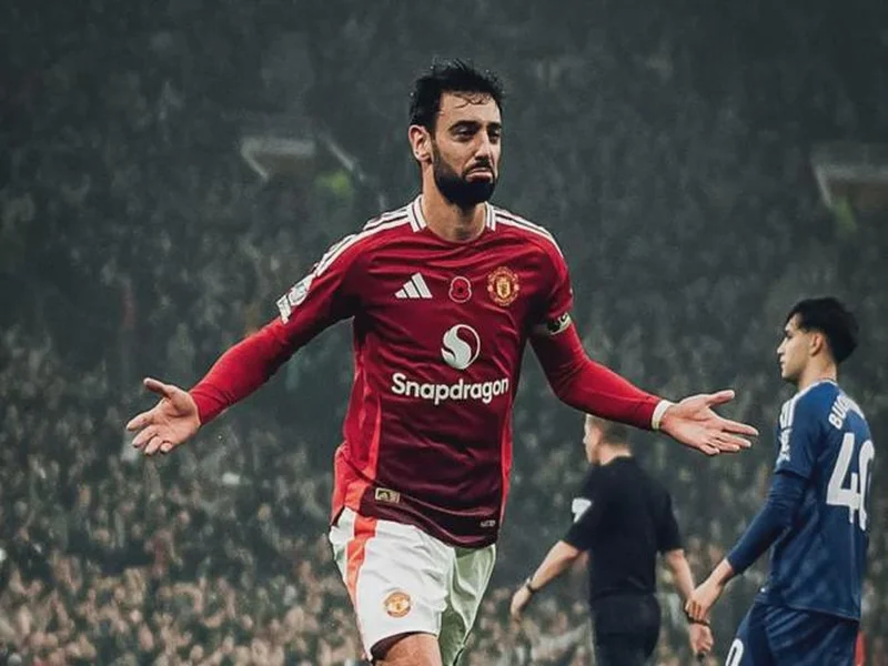 邓卓翔、常卫魏、闫毅等人参加2025武汉足球明星表演赛